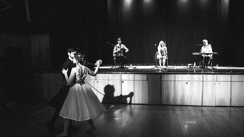 Wedding couple dancing at a Mac-Talla ceilidh